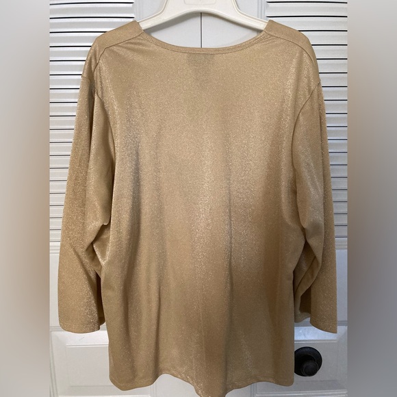 Gold Top - Picture 2 of 4